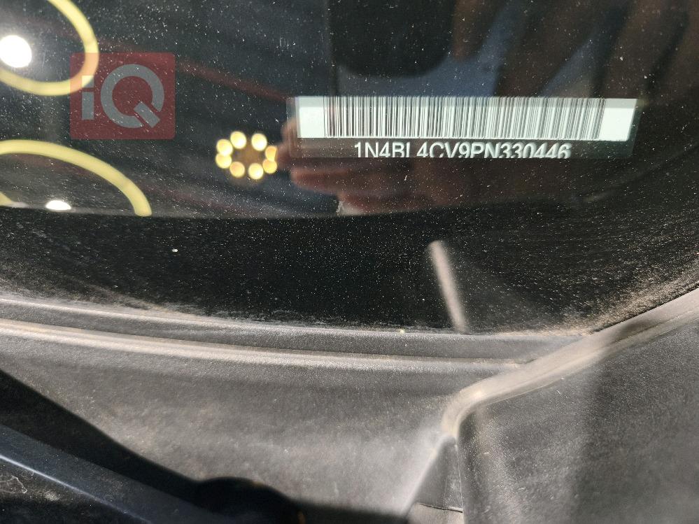 نيسان ألتيما